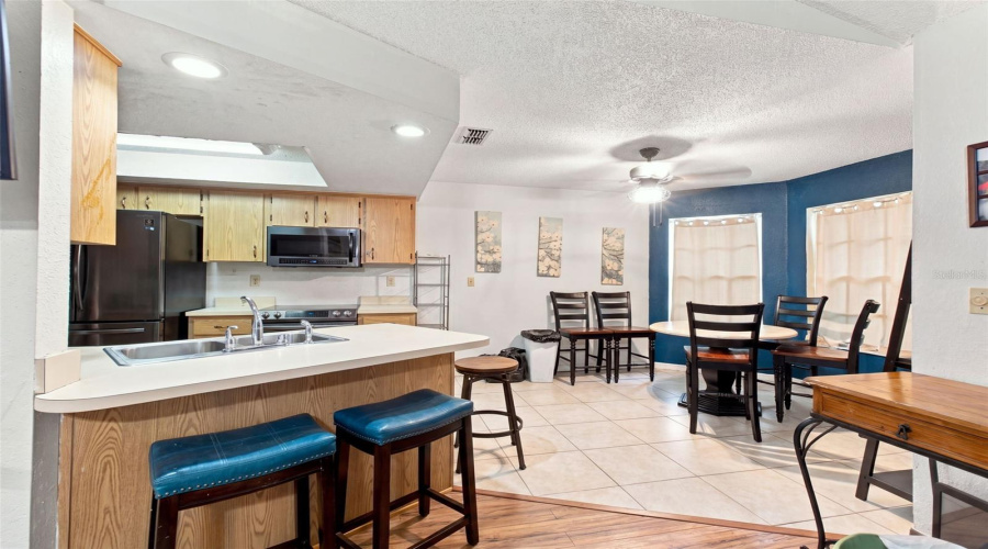 Spring Hill, Florida 34608, 2 Bedroom Bedrooms, ,2 Bathroombathrooms,Residential,For Sale,Horizon,0,Mfrtb8542269