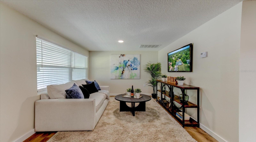 Debary, Florida 32713, 3 Bedroom Bedrooms, ,2 Bathroombathrooms,Residential,For Sale,Dahlia,0,Mfrv4950818