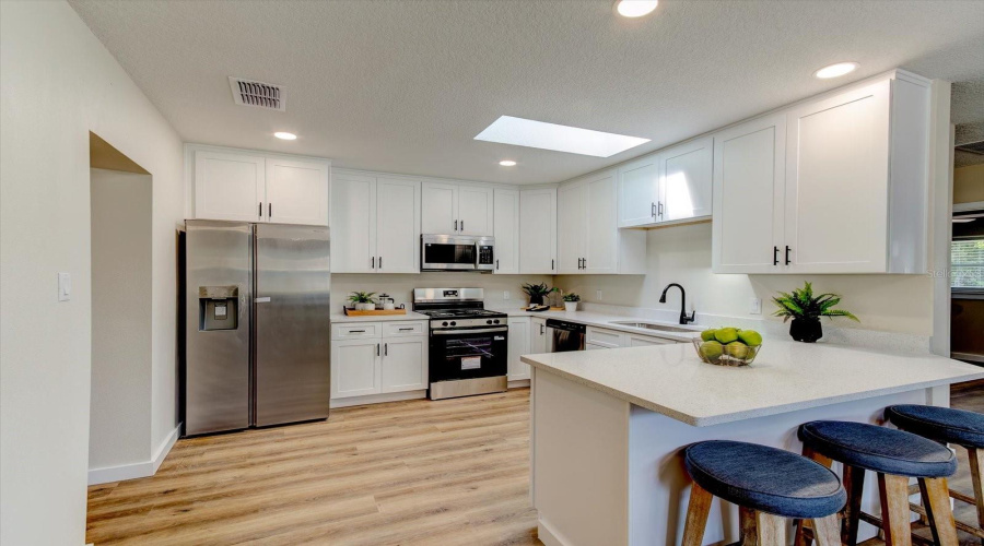 Debary, Florida 32713, 3 Bedroom Bedrooms, ,2 Bathroombathrooms,Residential,For Sale,Dahlia,0,Mfrv4950818