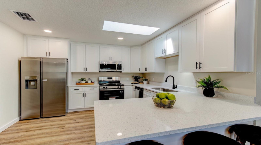Debary, Florida 32713, 3 Bedroom Bedrooms, ,2 Bathroombathrooms,Residential,For Sale,Dahlia,0,Mfrv4950818