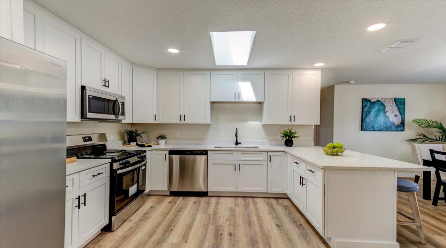 Debary, Florida 32713, 3 Bedroom Bedrooms, ,2 Bathroombathrooms,Residential,For Sale,Dahlia,0,Mfrv4950818