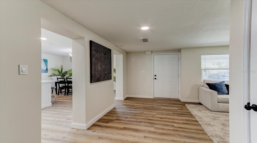 Debary, Florida 32713, 3 Bedroom Bedrooms, ,2 Bathroombathrooms,Residential,For Sale,Dahlia,0,Mfrv4950818