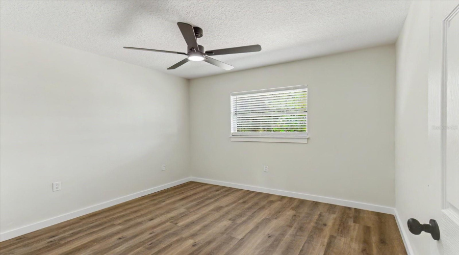 Debary, Florida 32713, 3 Bedroom Bedrooms, ,2 Bathroombathrooms,Residential,For Sale,Dahlia,0,Mfrv4950818
