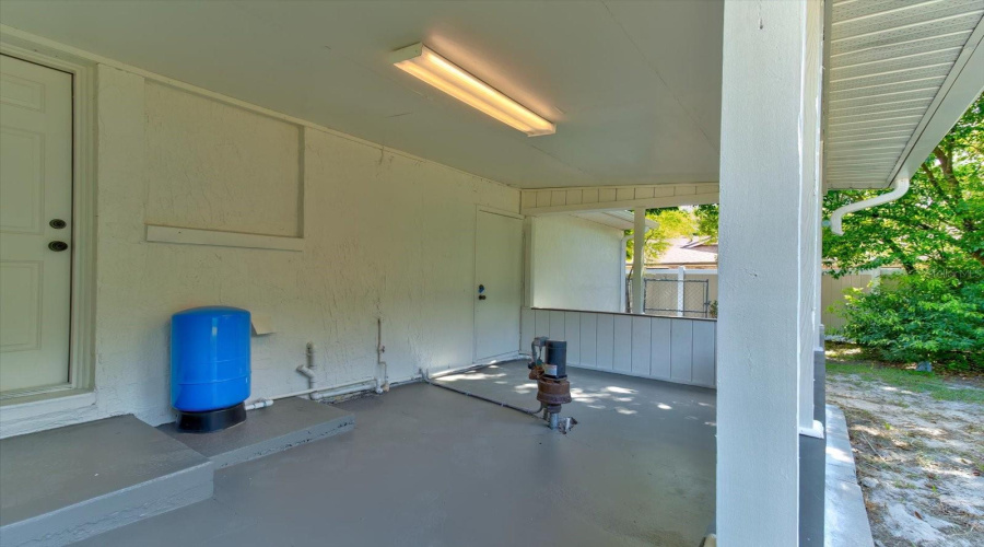 Debary, Florida 32713, 3 Bedroom Bedrooms, ,2 Bathroombathrooms,Residential,For Sale,Dahlia,0,Mfrv4950818