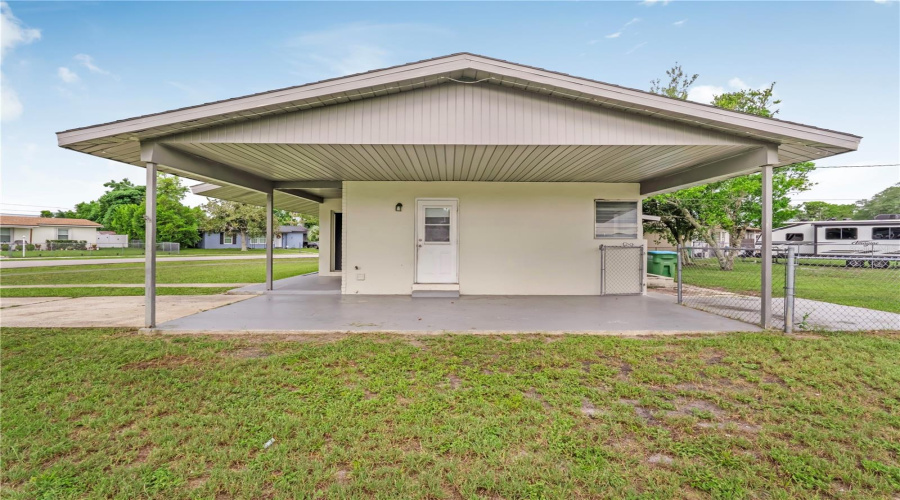 Deltona, Florida 32725, 3 Bedroom Bedrooms, ,2 Bathroombathrooms,Residential,For Sale,Rockhill,0,Mfro6434128