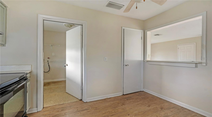 Deltona, Florida 32725, 3 Bedroom Bedrooms, ,2 Bathroombathrooms,Residential,For Sale,Rockhill,0,Mfro6434128