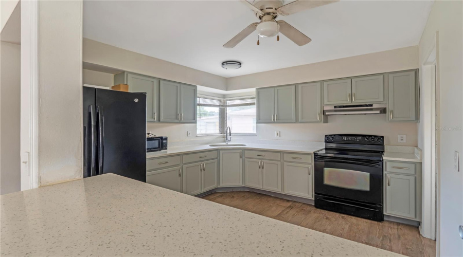 Deltona, Florida 32725, 3 Bedroom Bedrooms, ,2 Bathroombathrooms,Residential,For Sale,Rockhill,0,Mfro6434128