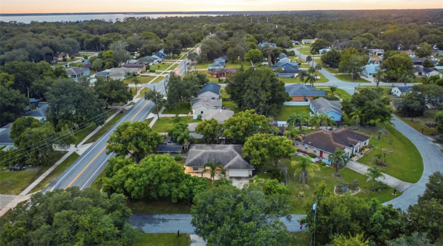 Deltona, Florida 32725, 3 Bedroom Bedrooms, ,2 Bathroombathrooms,Residential,For Sale,De Carlo,0,Mfrv4950861