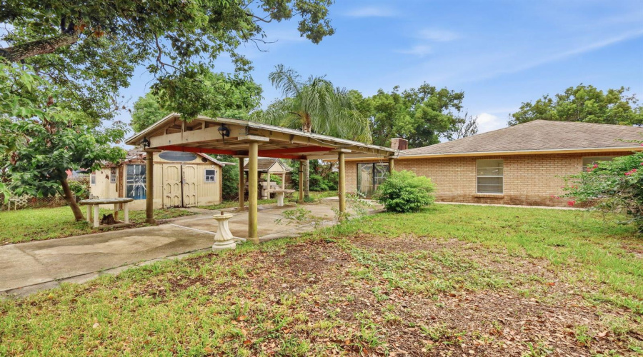 Deltona, Florida 32725, 3 Bedroom Bedrooms, ,2 Bathroombathrooms,Residential,For Sale,De Carlo,0,Mfrv4950861
