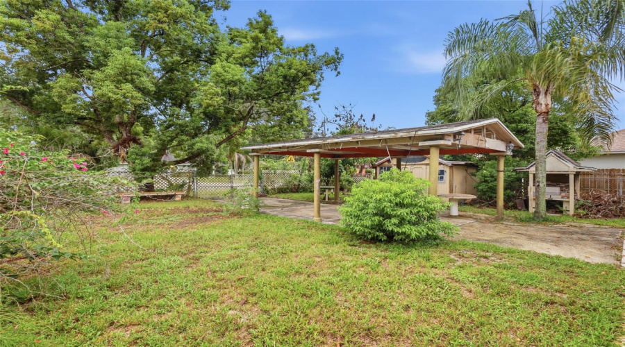 Deltona, Florida 32725, 3 Bedroom Bedrooms, ,2 Bathroombathrooms,Residential,For Sale,De Carlo,0,Mfrv4950861