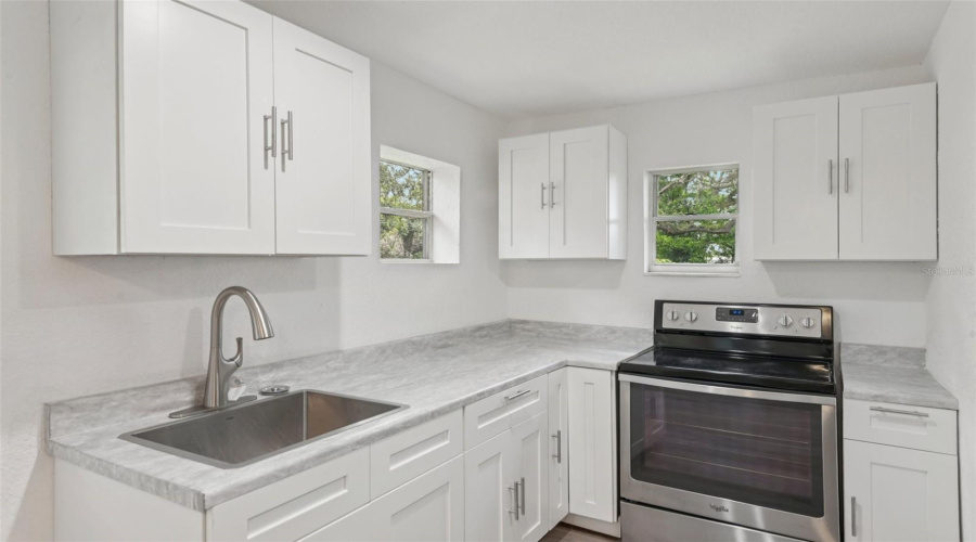 Tampa, Florida 33612, 5 Bedroom Bedrooms, ,2 Bathroombathrooms,Residential,For Sale,Mulberry,0,Mfrtb8413921