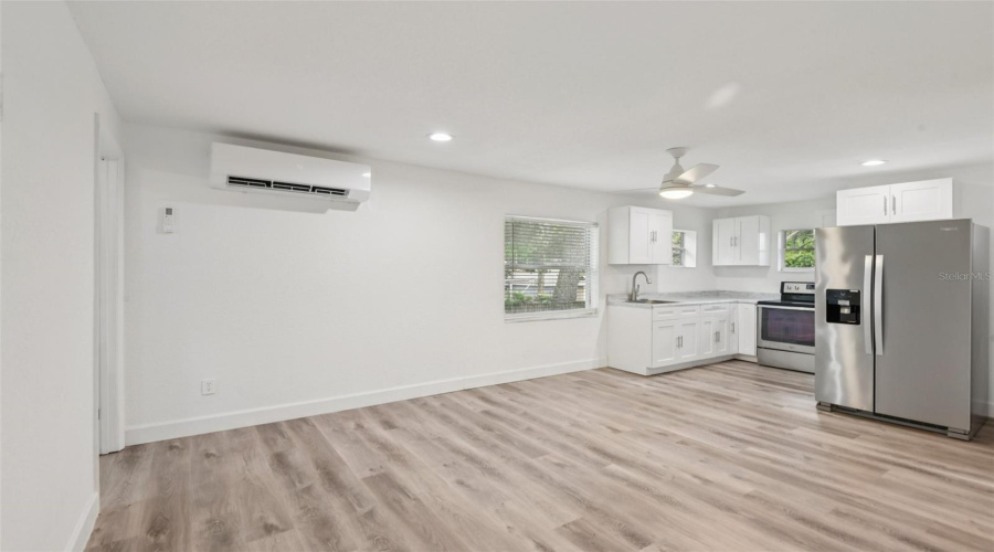Tampa, Florida 33612, 5 Bedroom Bedrooms, ,2 Bathroombathrooms,Residential,For Sale,Mulberry,0,Mfrtb8413921