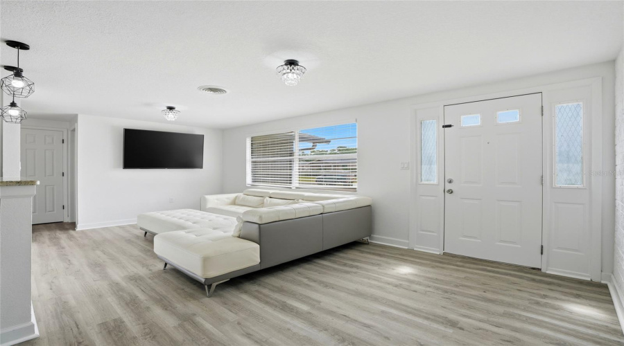 Port Richey, Florida 34668, 2 Bedroom Bedrooms, ,2 Bathroombathrooms,Residential,For Sale,Fillmore,0,Mfra4693582