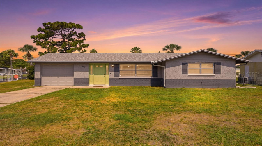Port Richey, Florida 34668, 2 Bedroom Bedrooms, ,2 Bathroombathrooms,Residential,For Sale,Fillmore,0,Mfra4693582
