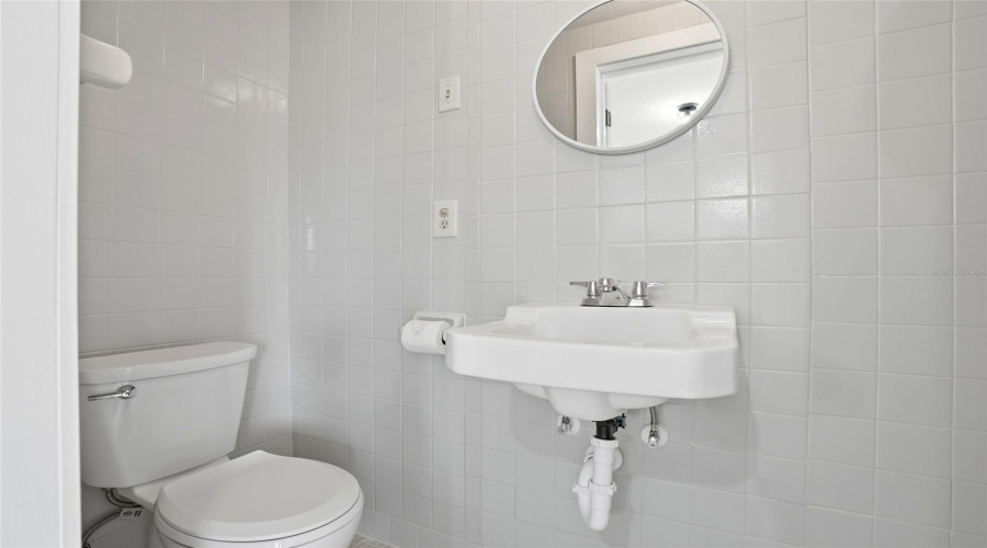Port Richey, Florida 34668, 2 Bedroom Bedrooms, ,2 Bathroombathrooms,Residential,For Sale,Fillmore,0,Mfra4693582