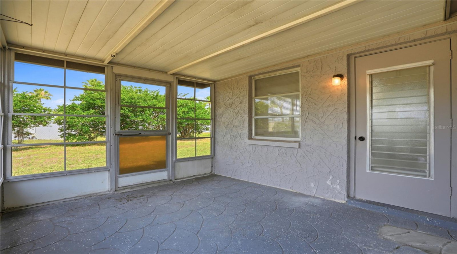 Port Richey, Florida 34668, 2 Bedroom Bedrooms, ,2 Bathroombathrooms,Residential,For Sale,Fillmore,0,Mfra4693582
