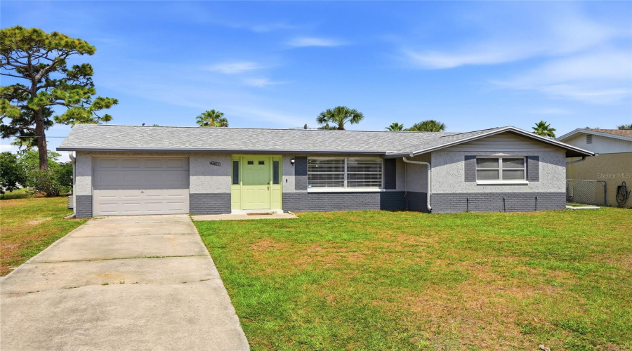 Port Richey, Florida 34668, 2 Bedroom Bedrooms, ,2 Bathroombathrooms,Residential,For Sale,Fillmore,0,Mfra4693582