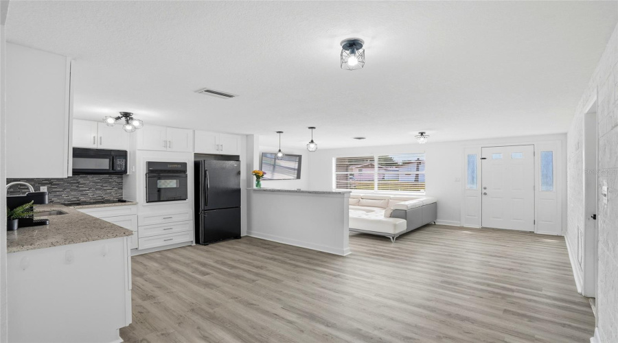 Port Richey, Florida 34668, 2 Bedroom Bedrooms, ,2 Bathroombathrooms,Residential,For Sale,Fillmore,0,Mfra4693582