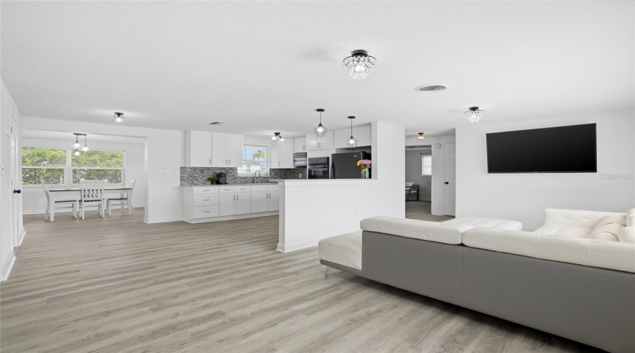 Port Richey, Florida 34668, 2 Bedroom Bedrooms, ,2 Bathroombathrooms,Residential,For Sale,Fillmore,0,Mfra4693582