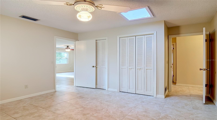 Orange City, Florida 32763, 3 Bedroom Bedrooms, ,2 Bathroombathrooms,Residential,For Sale,Oakwood,0,Mfrv4950266