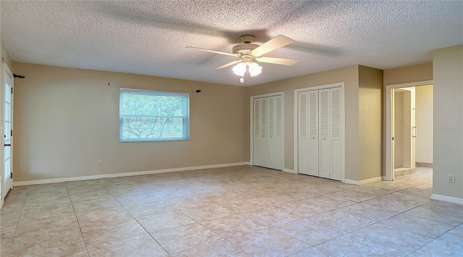 Orange City, Florida 32763, 3 Bedroom Bedrooms, ,2 Bathroombathrooms,Residential,For Sale,Oakwood,0,Mfrv4950266