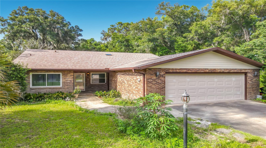 Orange City, Florida 32763, 3 Bedroom Bedrooms, ,2 Bathroombathrooms,Residential,For Sale,Oakwood,0,Mfrv4950266