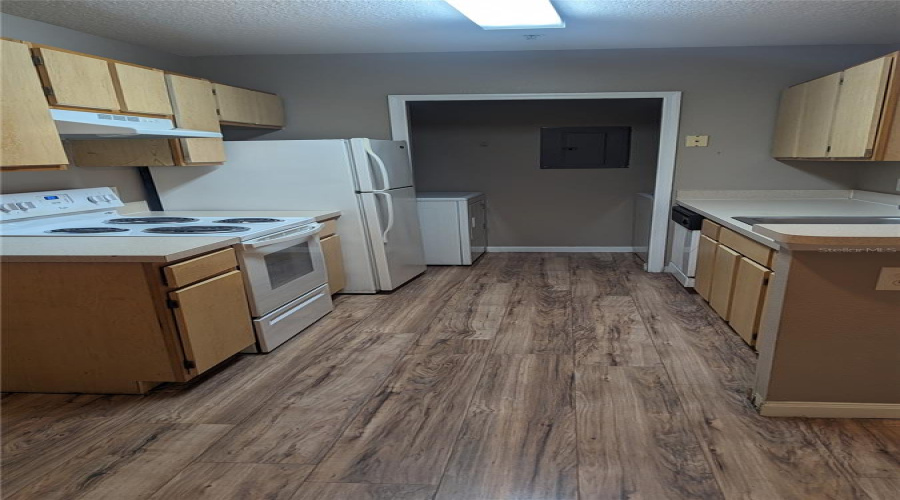 Orlando, Florida 32822, 3 Bedroom Bedrooms, ,2 Bathroombathrooms,Residential,For Sale,Swissco,0,Mfrs5146338