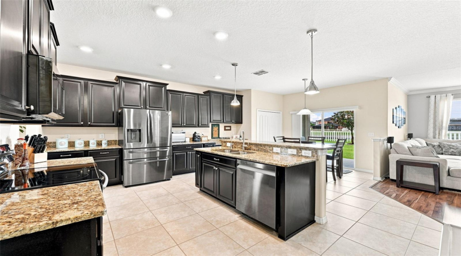 Riverview, Florida 33579, 5 Bedroom Bedrooms, ,3 Bathroombathrooms,Residential,For Sale,Ballentrae Forest,0,Mfrtb8533219