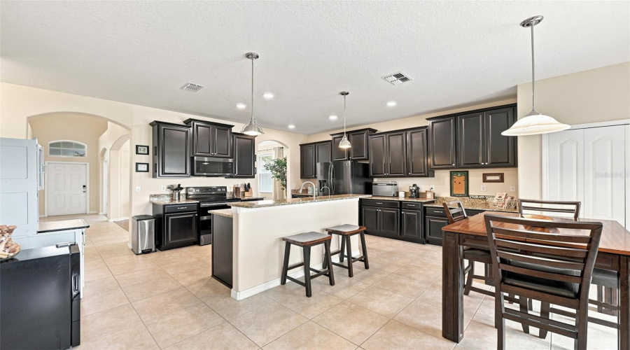 Riverview, Florida 33579, 5 Bedroom Bedrooms, ,3 Bathroombathrooms,Residential,For Sale,Ballentrae Forest,0,Mfrtb8533219