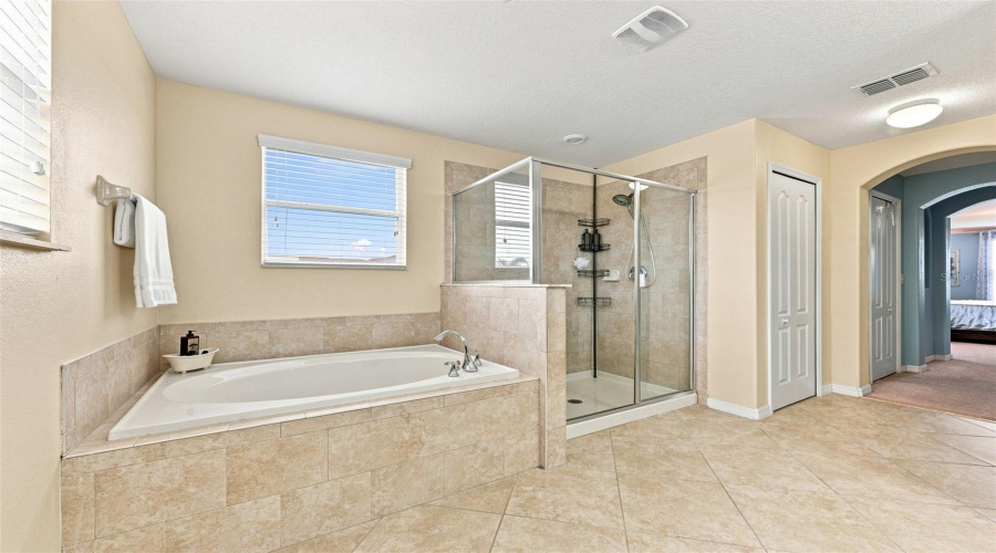 Riverview, Florida 33579, 5 Bedroom Bedrooms, ,3 Bathroombathrooms,Residential,For Sale,Ballentrae Forest,0,Mfrtb8533219