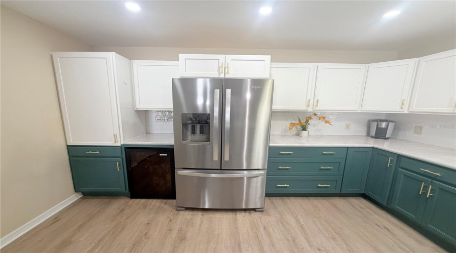 The Villages, Florida 32162, 2 Bedroom Bedrooms, ,2 Bathroombathrooms,Residential,For Sale,Starr,0,Mfrg5116519