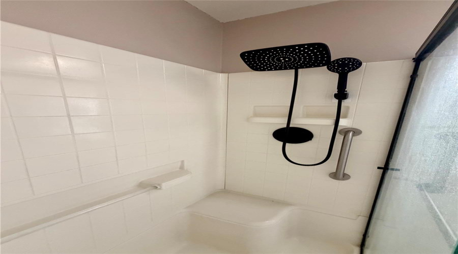 The Villages, Florida 32162, 2 Bedroom Bedrooms, ,2 Bathroombathrooms,Residential,For Sale,Starr,0,Mfrg5116519