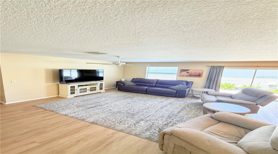 The Villages, Florida 32162, 2 Bedroom Bedrooms, ,2 Bathroombathrooms,Residential,For Sale,Starr,0,Mfrg5116519