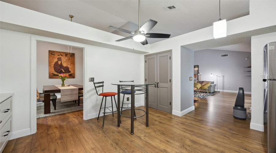 Lake Mary, Florida 32746, 3 Bedroom Bedrooms, ,2 Bathroombathrooms,Residential,For Sale,Tomlinson,0,Mfro6428268