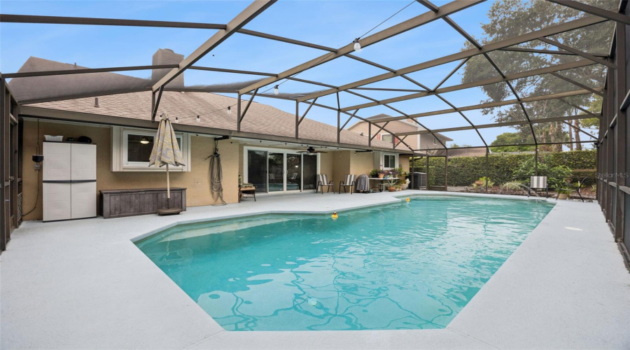 Lake Mary, Florida 32746, 3 Bedroom Bedrooms, ,2 Bathroombathrooms,Residential,For Sale,Tomlinson,0,Mfro6428268