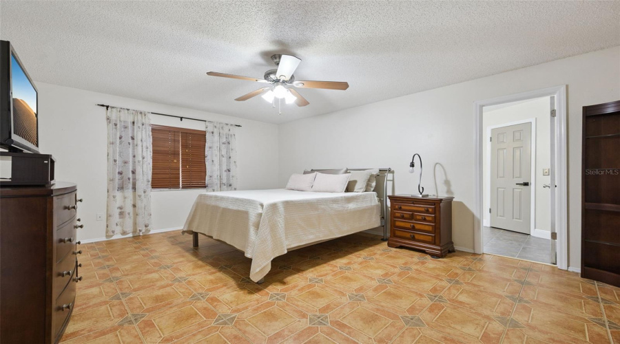 Lake Mary, Florida 32746, 3 Bedroom Bedrooms, ,2 Bathroombathrooms,Residential,For Sale,Tomlinson,0,Mfro6428268