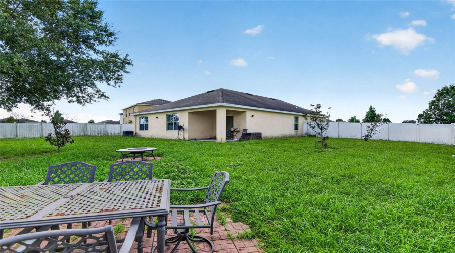 Huge Fenced Backyard