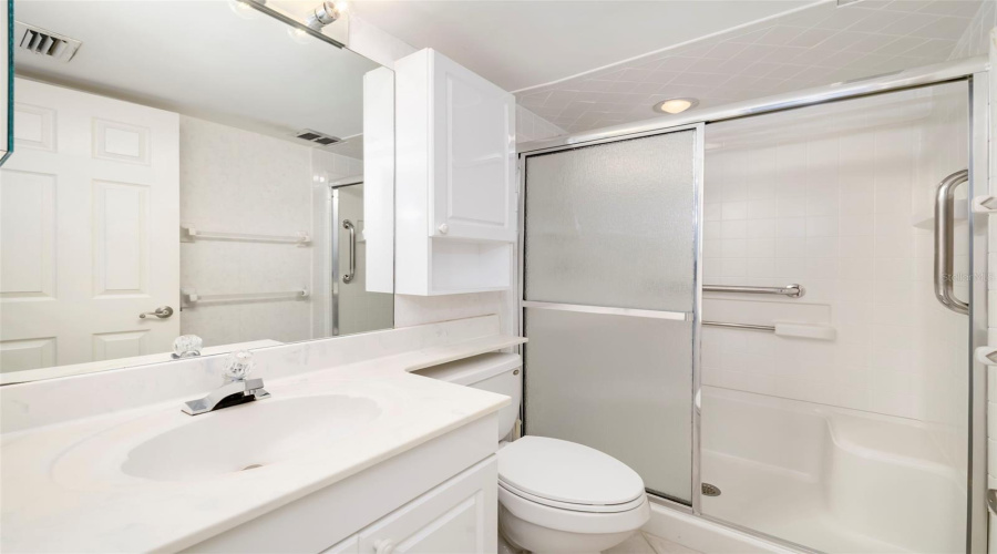 Sarasota, Florida 34242, 2 Bedroom Bedrooms, ,2 Bathroombathrooms,Residential,For Sale,Whispering Sands,0,Mfra4702889