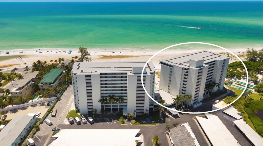 Sarasota, Florida 34242, 2 Bedroom Bedrooms, ,2 Bathroombathrooms,Residential,For Sale,Whispering Sands,0,Mfra4702889