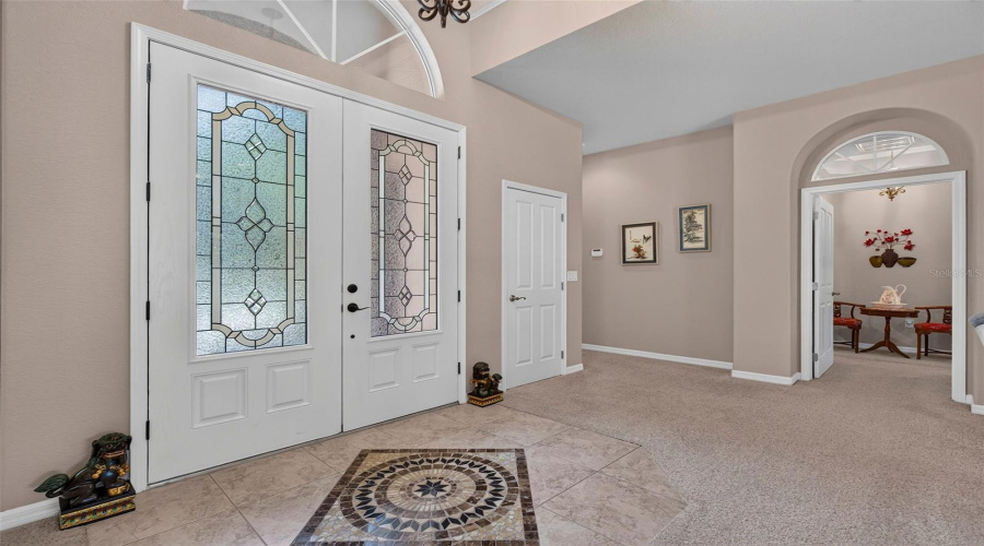 Foyer- Welcome In!