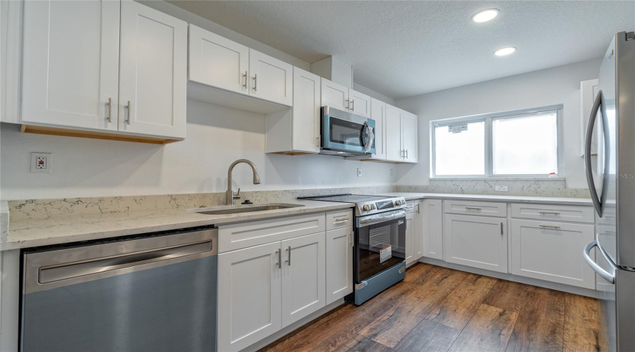 Orlando, Florida 32805, 3 Bedroom Bedrooms, ,2 Bathroombathrooms,Residential,For Sale,Mack,0,Mfro6428057
