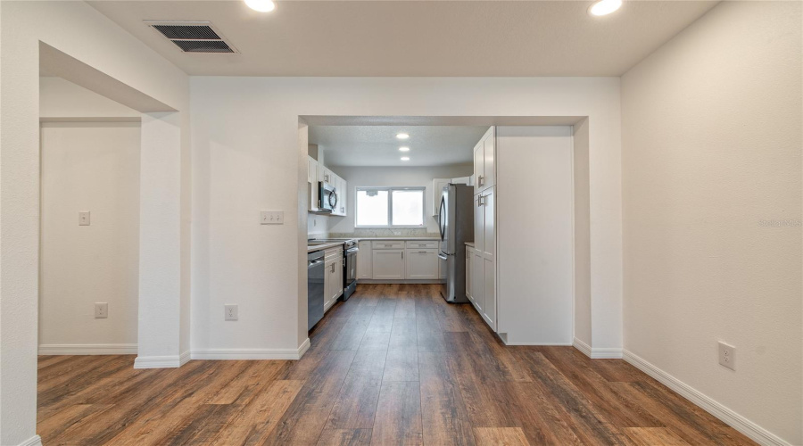 Orlando, Florida 32805, 3 Bedroom Bedrooms, ,2 Bathroombathrooms,Residential,For Sale,Mack,0,Mfro6428057