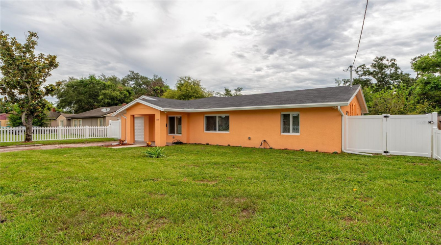 Orlando, Florida 32805, 3 Bedroom Bedrooms, ,2 Bathroombathrooms,Residential,For Sale,Mack,0,Mfro6428057
