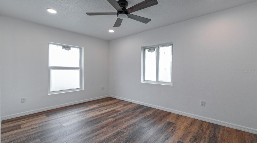 Orlando, Florida 32805, 3 Bedroom Bedrooms, ,2 Bathroombathrooms,Residential,For Sale,Mack,0,Mfro6428057