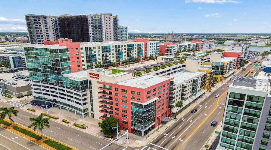 Tampa, Florida 33602, 2 Bedroom Bedrooms, ,2 Bathroombathrooms,Residential,For Sale,Kennedy,0,Mfrtb8528910