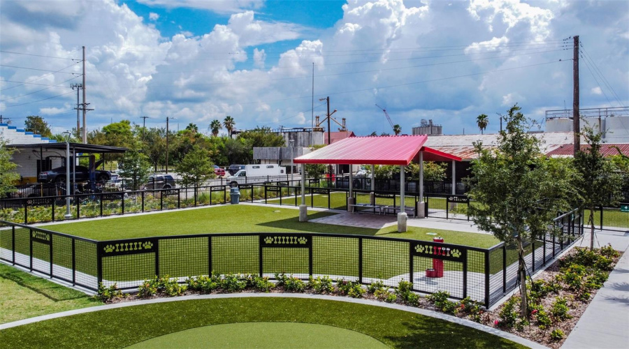 Tampa, Florida 33602, 2 Bedroom Bedrooms, ,2 Bathroombathrooms,Residential,For Sale,Kennedy,0,Mfrtb8528910