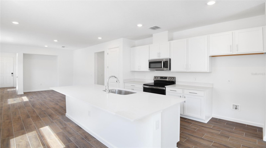 Lake Hamilton, Florida 33851, 3 Bedroom Bedrooms, ,2 Bathroombathrooms,Residential,For Sale,Clover,0,Mfrs5123779
