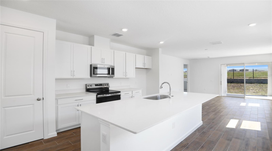 Lake Hamilton, Florida 33851, 3 Bedroom Bedrooms, ,2 Bathroombathrooms,Residential,For Sale,Clover,0,Mfrs5123779