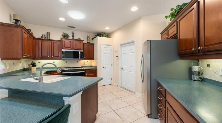 Parrish, Florida 34219, 3 Bedroom Bedrooms, ,2 Bathroombathrooms,Residential,For Sale,56Th Street,0,Mfra4696084