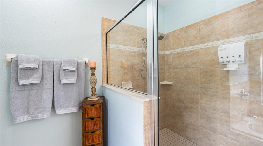 Parrish, Florida 34219, 3 Bedroom Bedrooms, ,2 Bathroombathrooms,Residential,For Sale,56Th Street,0,Mfra4696084